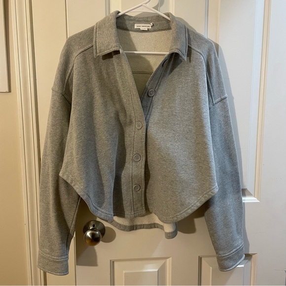 Good American Fleece Cropped Shacket - Picture 2 of 4